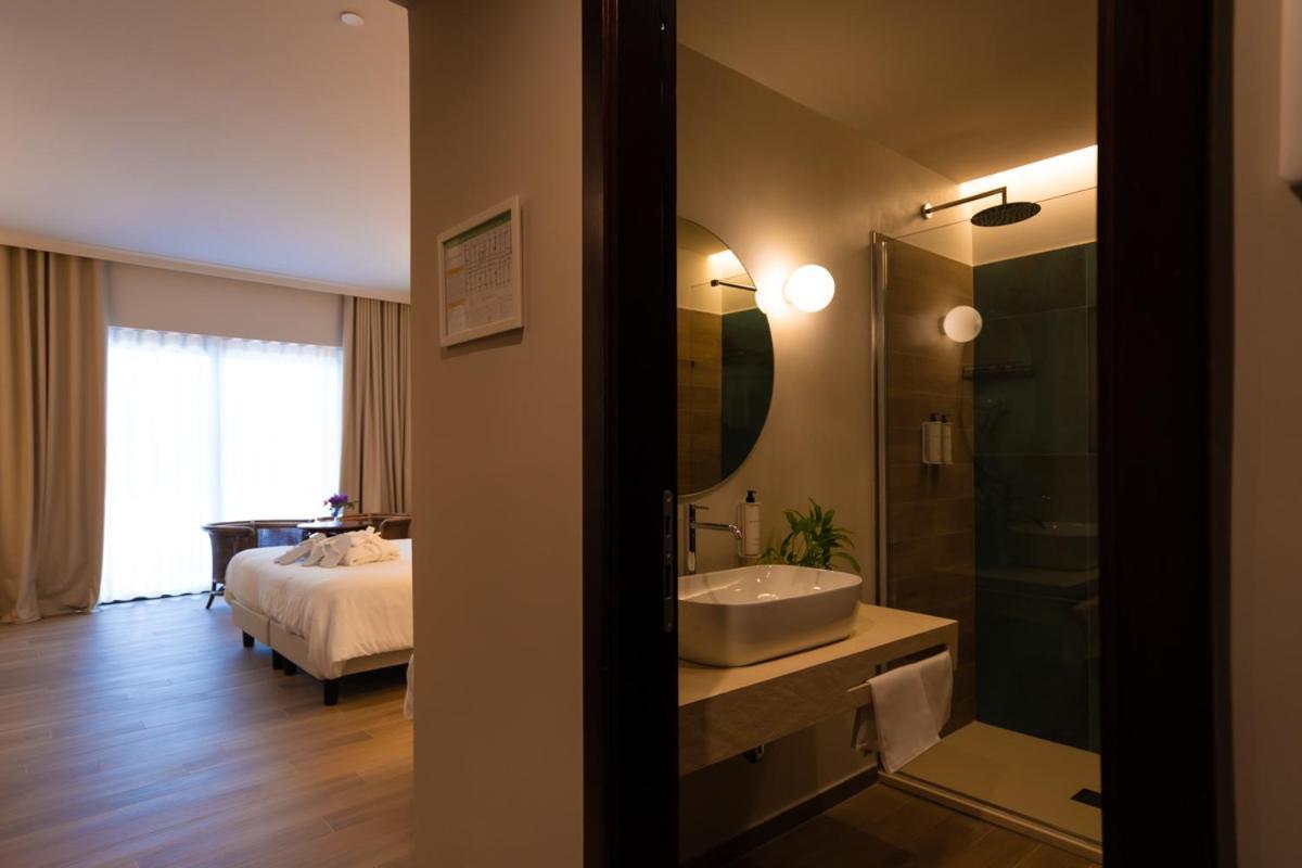 Hotel Schuhmann Paestum Exterior photo