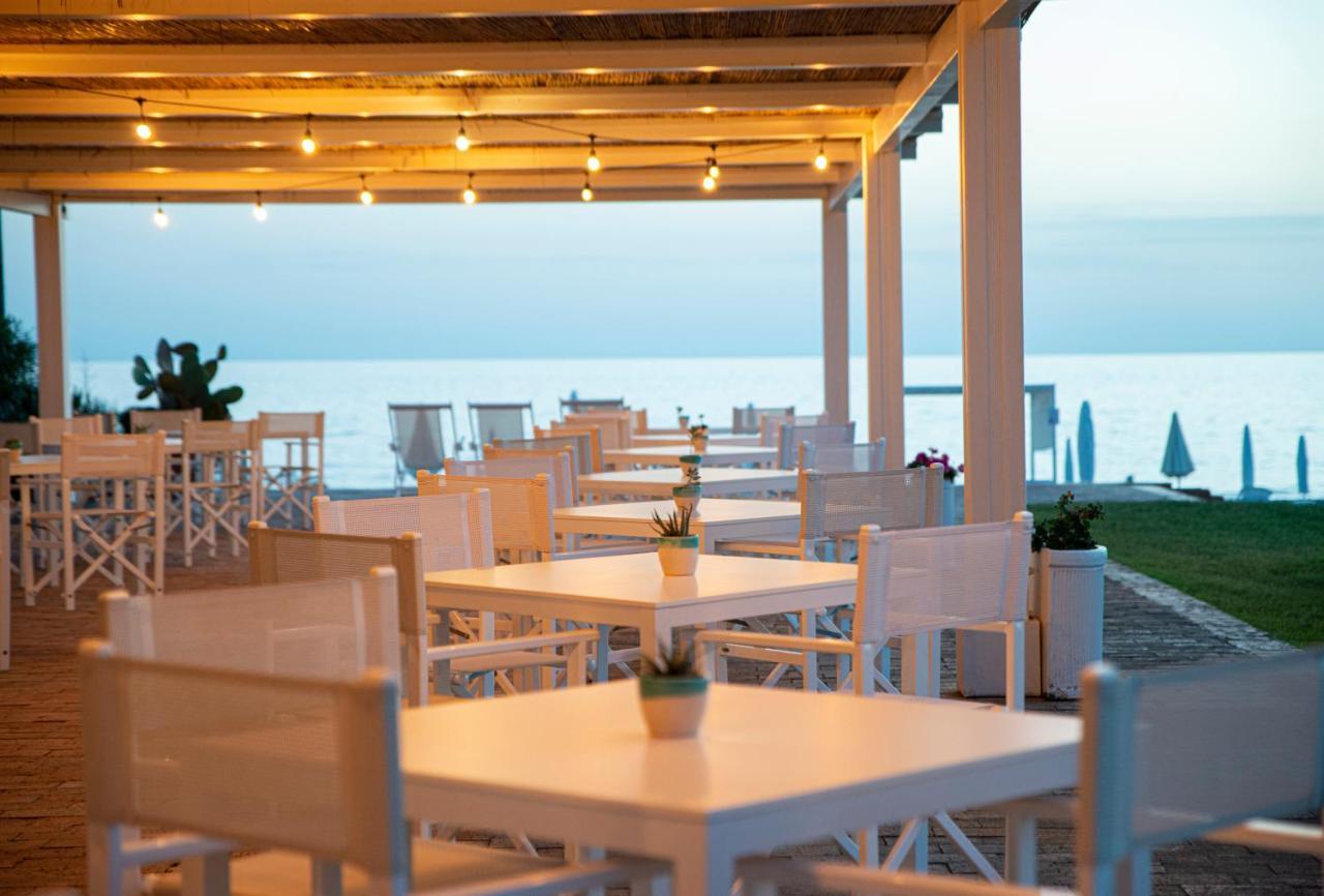 Hotel Schuhmann Paestum Exterior photo