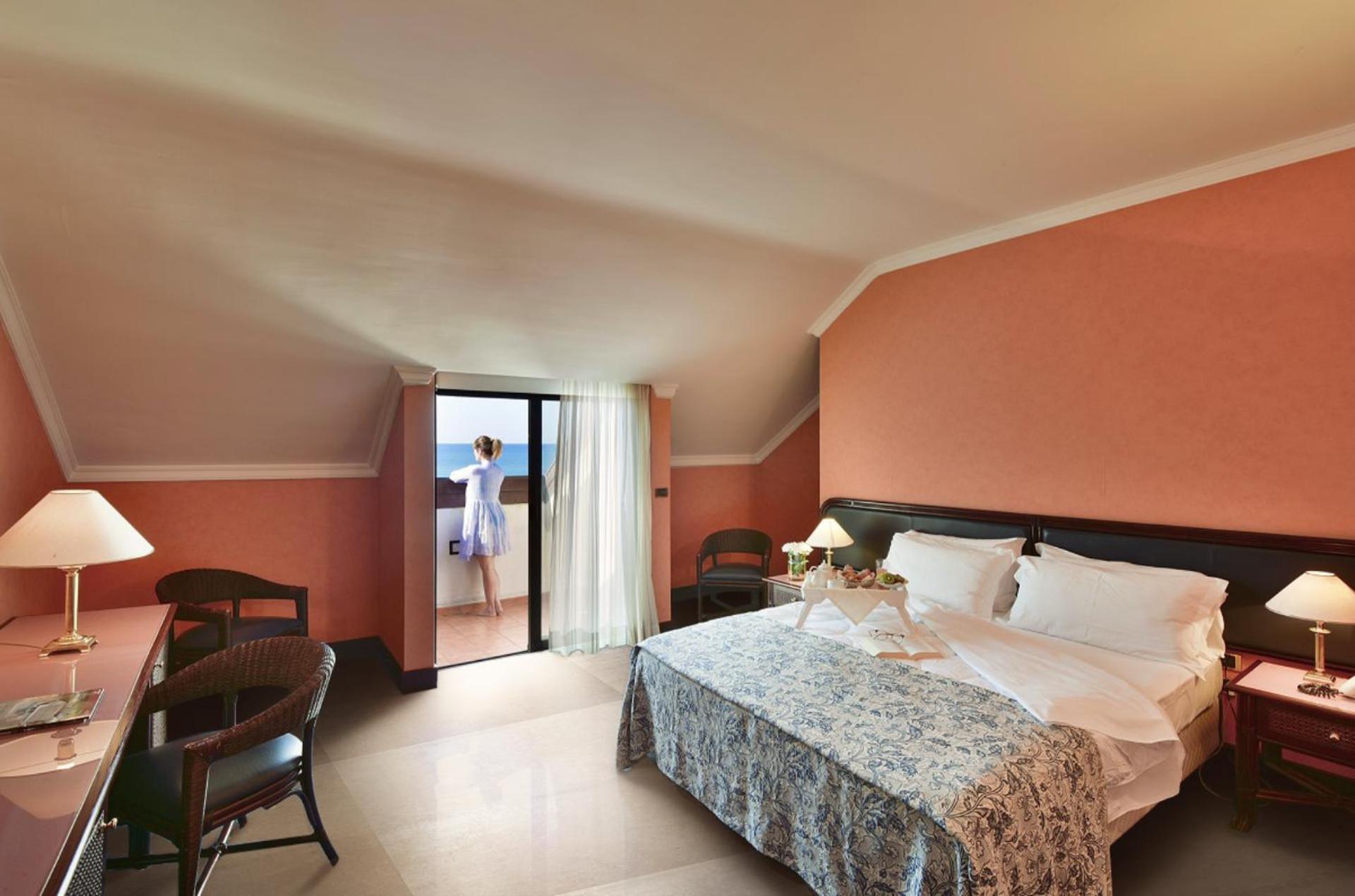Hotel Schuhmann Paestum Exterior photo