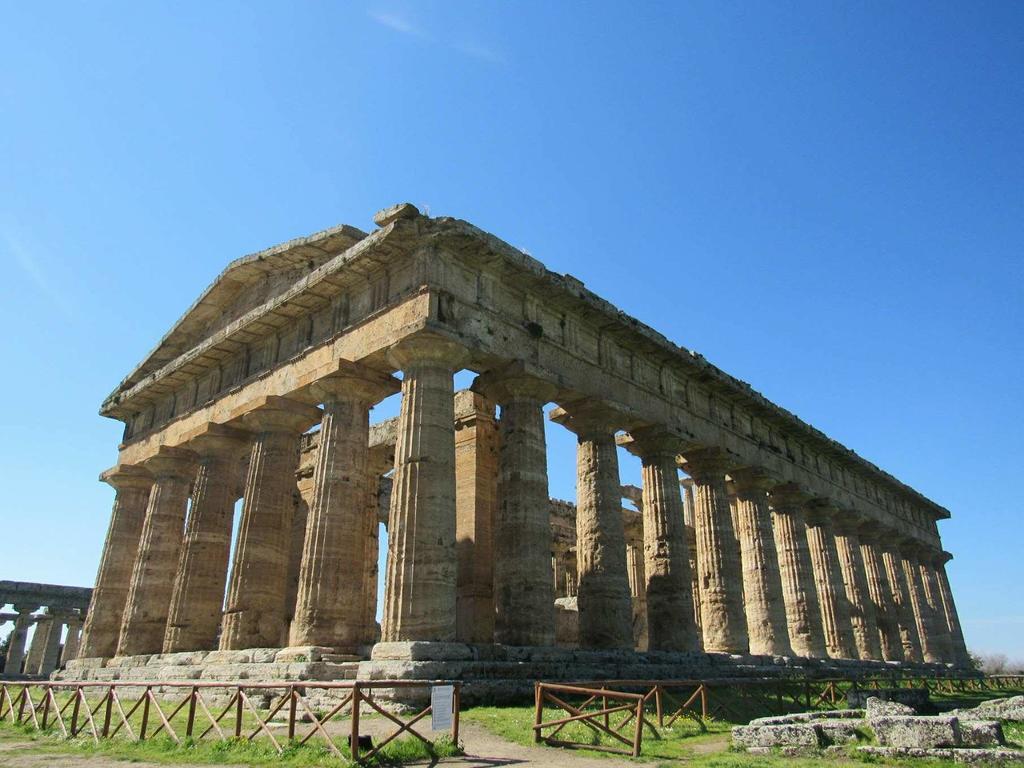 Hotel Schuhmann Paestum Exterior photo